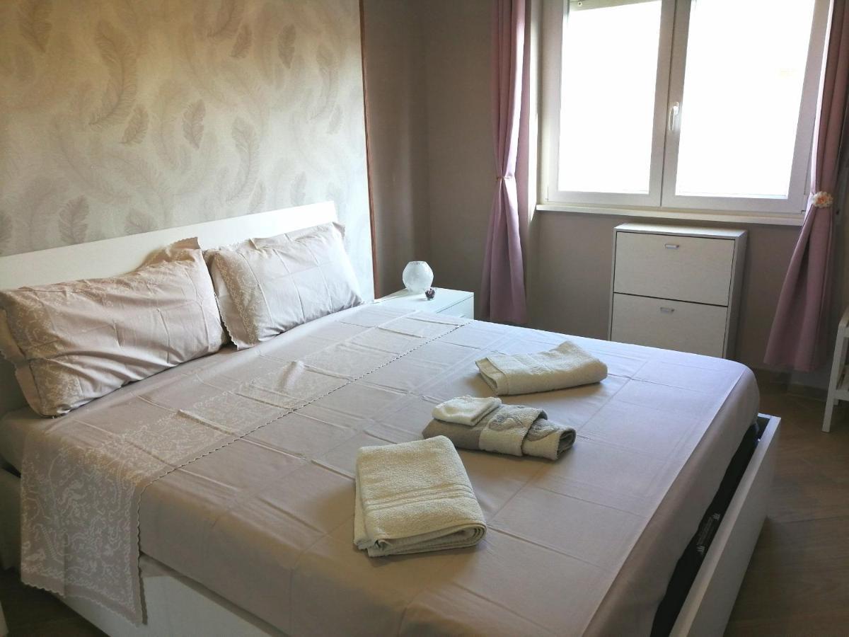 Due Torri Roma Guest House Exterior photo